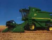 Recoltarea cerealelor in luna iulie