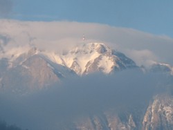 Incarcatura energetica a Varfului Omul