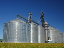 Francezii de la Expur fac un siloz gigant la Slobozia