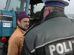 arat-cu-forta resize