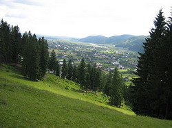 In Straja, Bucovina, incepe si se sfarseste lumea