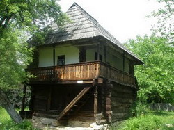 casa-gorj-muzeul-curtisoara resize