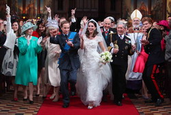 Obiceiuri si traditii regale