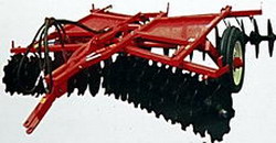 MAT Craiova – Grapa cu discuri GDG 3,6 NIVA