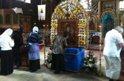 Pelerinaj la icoana Fecioarei Maria de la Nicula