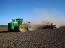 China va cumpara 3 milioane de hectare de teren agricol in Ucraina