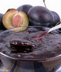 Dupa 100 de ani s-a standardizat reteta magiunului de prune