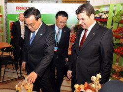 DC china 580x435 scaled cropp resize