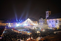 Targul de Craciun 2013 din Sibiu a fost inaugurat