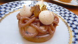 acide-macaron-pâtisseries resize