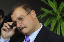 Profesorul Seralini intentioneaza sa retraga studiului privind efectele OMG