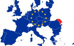 ue-e1380707329827 resize