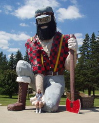 Akeley-Minnesota-Paul-Bunyan resize