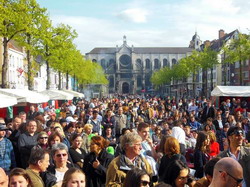 Primavara romaneasca la Bruxelles: soare si ambianta