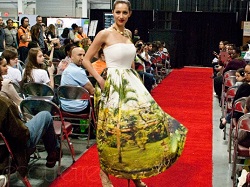 threads-eco-fashion-show-2012-7-537x402