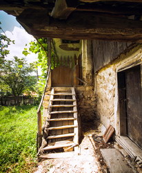 Platoul Mehedinti - Arhitectura traditionala1