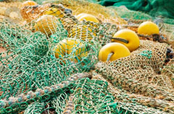 Plase de pescuit industriale – solutii profesionale personalizate din plase si sfori textile