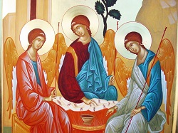 Sarbatoarea Sfintei Treimi cinstita de catre crestini