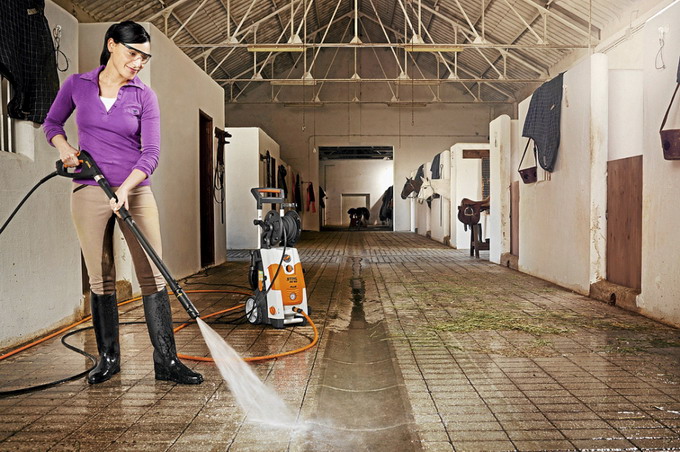 Aparate de spalat cu presiune clasa medie