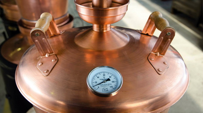 Cazane din cupru la comanda