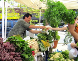 Atestatul de producator: Cum isi pot valorifica produsele micii producatori