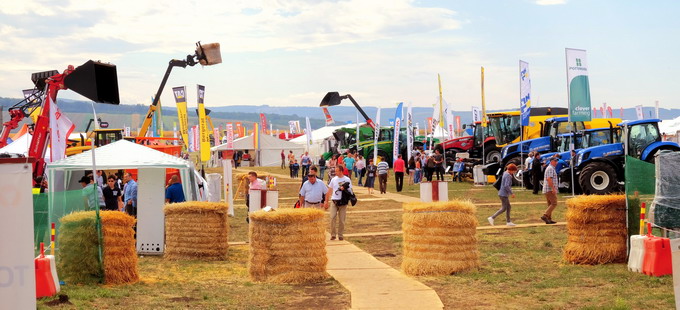 Agralim evenimentul fermierilor expozitie in camp