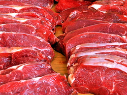 Asociatia Romana a Carnii, ingrijorata de declaratiile OMS privind riscul cancerigen al carnii rosii