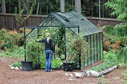 magnum-glass-greenhouse