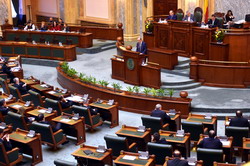 Dezbatere Ora ministrului - plati APIA si Fonduri europene