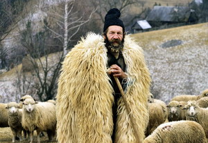 Pastorii si pastoritul - datini si traditii