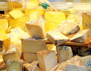 Conditii pentru fermierii care comercializeaza produse din lapte