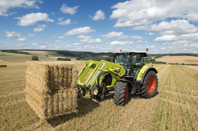 Noile generatii de tractoare CLAAS ARION 500 - 600