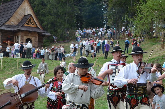 Sarbatoarea Carpatilor