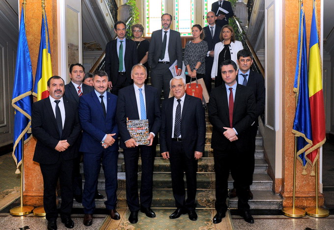 Intalnirea ministrului Agriculturii cu comisarul european responsabil pentru sanatate si siguranta alimentara - sediul MADR