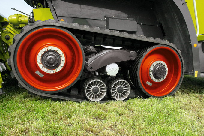 JAGUAR 960 TERRA TRAC - combina de recoltat furaje cu senile