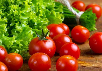 Rosiile romanesti si verdeturile de sezon, sigure pentru consum