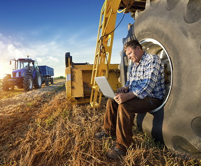 Groupama Asigurari introduce optiunea de constatare a daunelor la utilaje agricole prin asistenta video