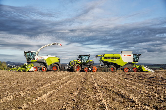 Agritechnica Claas AXION 900 TERRA TRAC 1