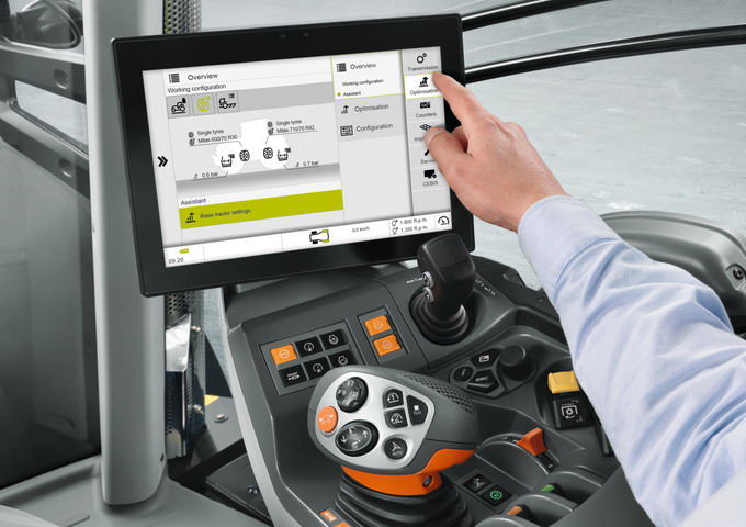 Agritechnica Claas Cemos 2