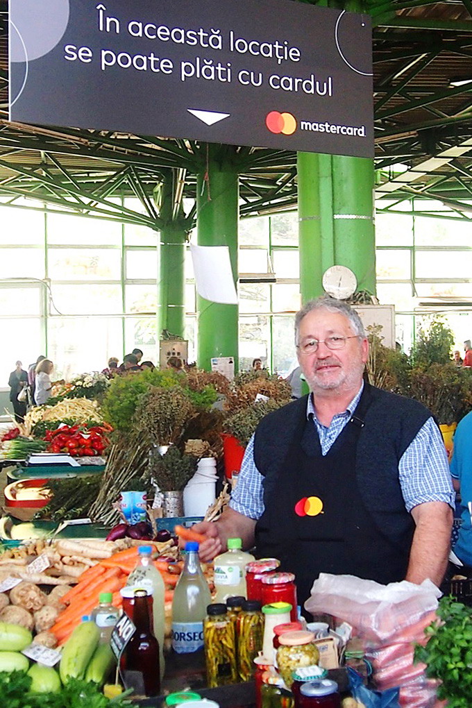 Plata cu cardul in piata si in Bucuresti