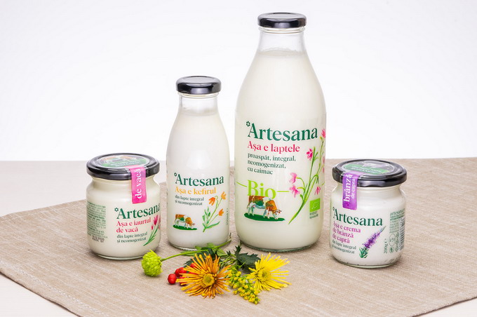 Lactatele romanesti Artesana au o noua identitate vizuala