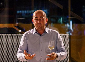 Laszlo Veiszenbacher - oenolog Crama Dealul Dorului