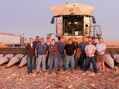 O combina LEXION 8000 din clasa 8 doboara recordul in recoltat porumb