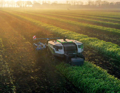 AgBot – Robotul autonom pentru campuri, pasuni si culturi de specialitate