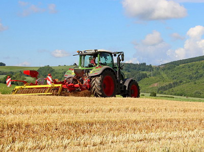 UNCSV si PRO AGRO - 7 milioane de ha arabil detinute de straini pana in 2030