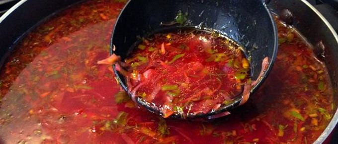 mancaruri romanesti - bors carne legume