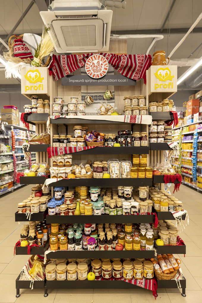 Raftul cu Bunatati Locale la Alba