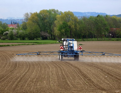 Pregatirea solului pentru semanaturile de primavara