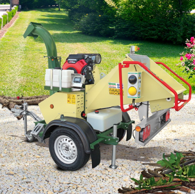 tocatorul de crengi R240 - Agraria