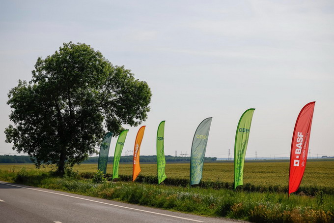 ONE SMART SPRAY - lansare fermieri Romania - Foto 1